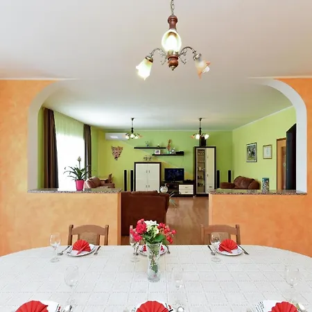 Fuer 6 Personen Ca 120 Qm In Dvori, Istrien Istrische Riviera Daire