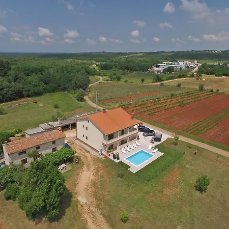 Daire Fuer 6 Personen Ca 120 Qm In Dvori, Istrien Istrische Riviera Kaštelir