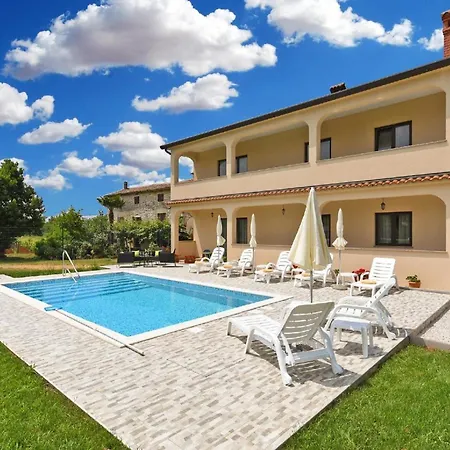 Fuer 6 Personen Ca 120 Qm In Dvori, Istrien Istrische Riviera Apartment *